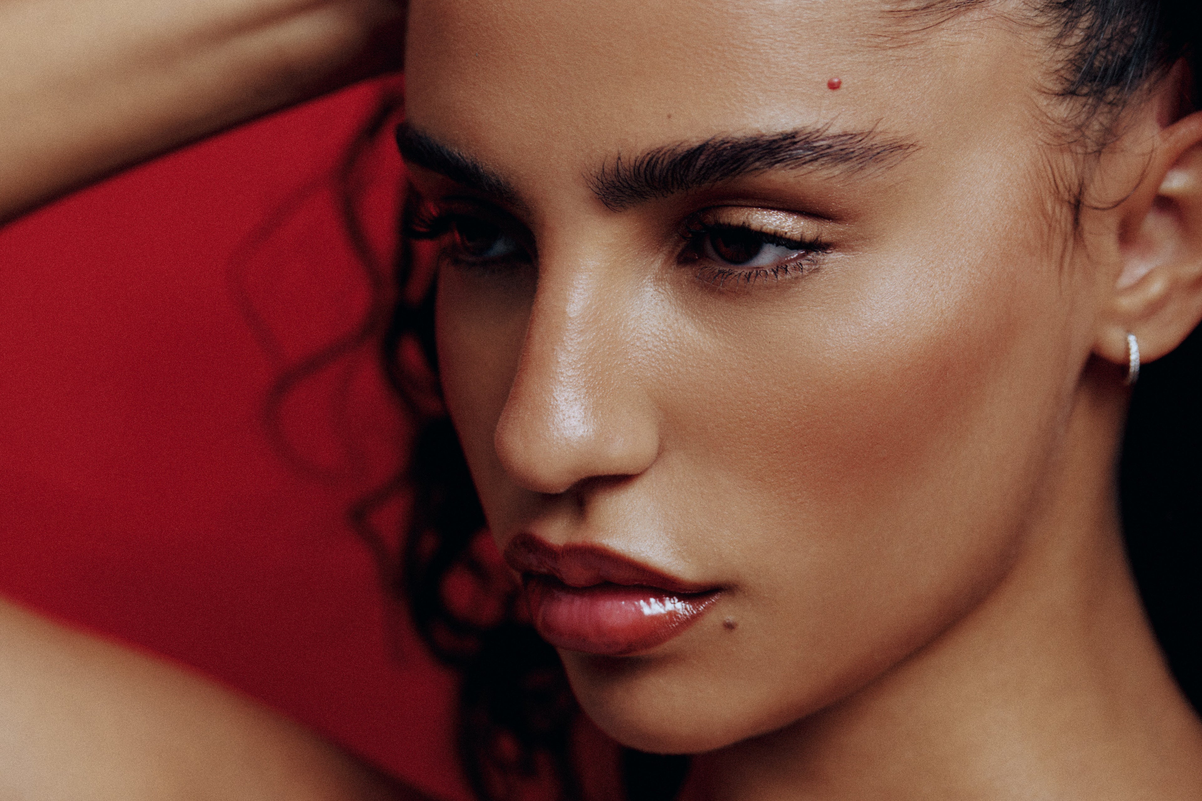 "Sweet Talk" High-Shine Lip Balm - Long Distance